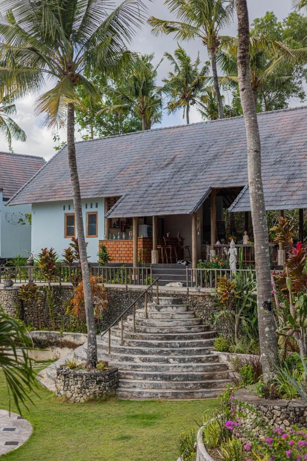 Villa Ume Tenang Nusa Penida Exterior photo